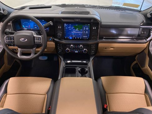 New 2026 Ford F350 Lariat w/ Black Appearance Package image 32