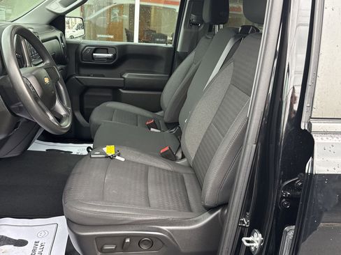 Used 2023 Chevrolet Silverado 1500 Custom image 41