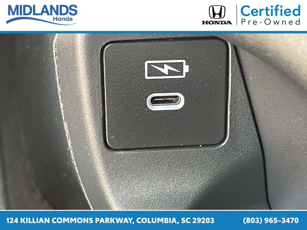 Certified 2025 Honda HR-V LX image 29
