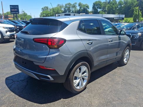 Used 2025 Buick Encore GX Preferred AWD/4WD image 6