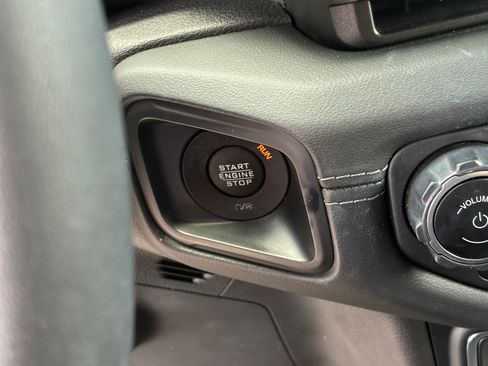 Used 2024 Jeep Wrangler High Altitude AWD/4WD image 20