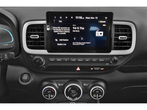 New 2025 Hyundai Venue Limited image 26