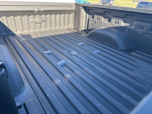 Used 2025 Chevrolet Silverado 2500 LT w/ Safety Package image 9