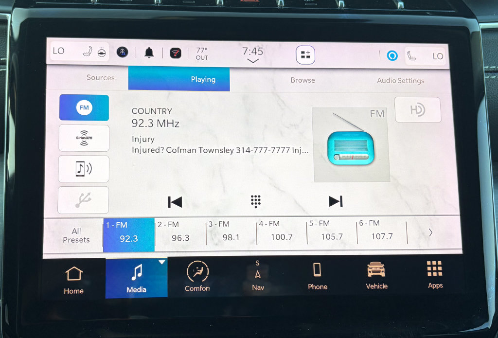 Used 2021 Jeep Grand Cherokee L Limited w/ Trailer Tow Group (B) AWD/4WD image 17