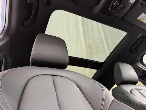 Used 2021 BMW X1 xDrive28i AWD/4WD image 17