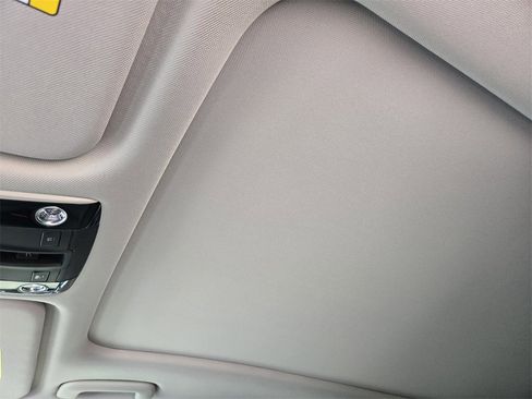 New 2026 Kia Sorento S w/ S Panoramic Sunroof Package image 18