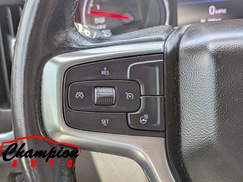 Used 2021 Chevrolet Silverado 1500 LT AWD/4WD image 29