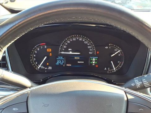 Used 2019 Cadillac XT5 AWD image 21