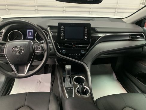 Used 2023 Toyota Camry LE w/ Convenience Package image 14