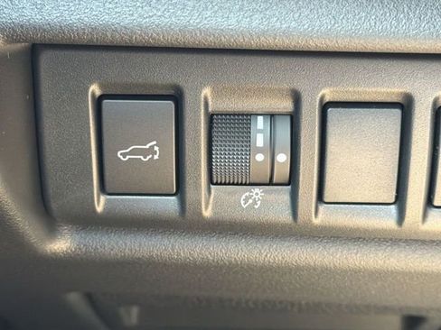 New 2026 Subaru Outback Touring AWD/4WD image 21