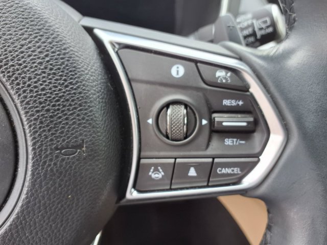 Used 2024 Acura MDX w/ Technology Package FWD image 9