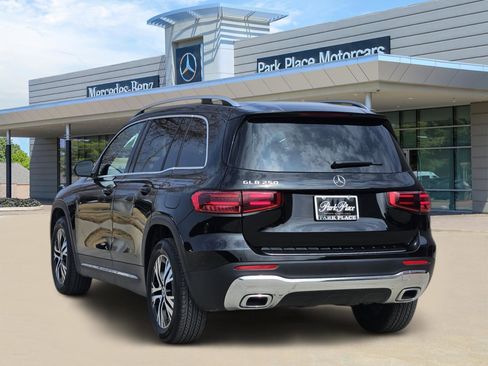 Certified 2026 Mercedes-Benz GLB 250 image 4