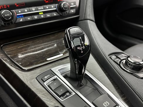 Used 2012 BMW 650i Coupe image 19