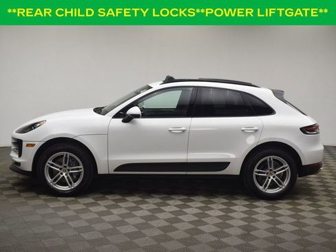 Used 2021 Porsche Macan image 11