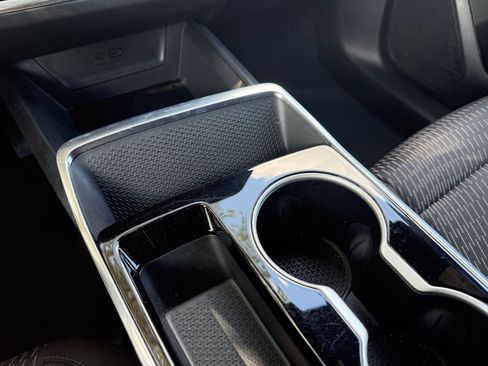 Used 2025 Chevrolet Equinox LT FWD image 43