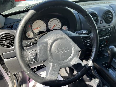 Used 2004 Jeep Liberty Sport w/ PWR Convenience Group image 11