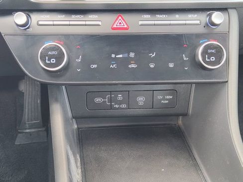 Used 2024 Hyundai Sonata SEL FWD image 15