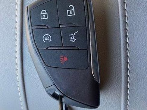 New 2026 GMC Acadia Elevation image 26