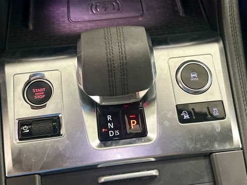 Used 2023 Jaguar F-PACE S AWD/4WD image 18