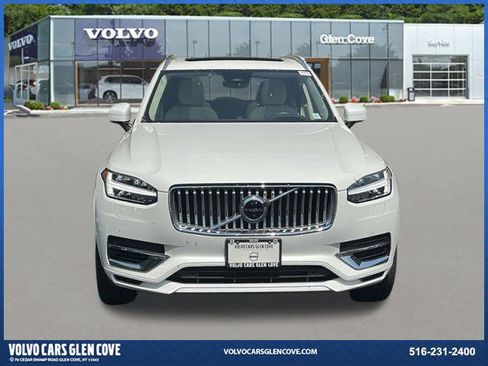 Certified 2023 Volvo XC90 T8 Ultimate w/ Protection Package Premier image 2