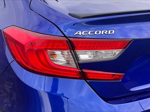 Certified 2022 Honda Accord Sport image 20