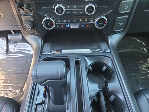 Used 2024 Ford F150 Lariat w/ FX4 Off-Road Package AWD/4WD image 25