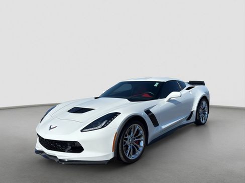 Used 2016 Chevrolet Corvette Z06 w/ 2LZ Preferred Equipment Group RWD image 1