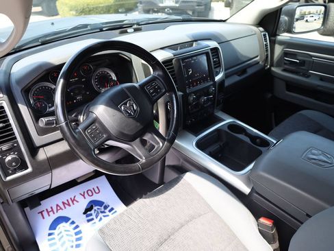 Used 2019 RAM 1500 Warlock AWD/4WD image 12