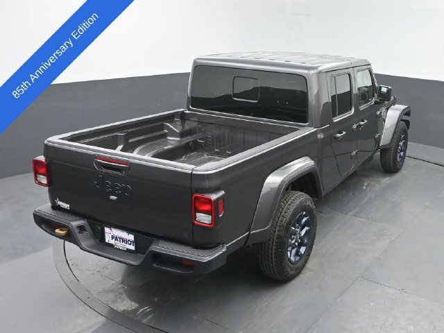 New 2026 Jeep Gladiator Sport AWD/4WD image 38