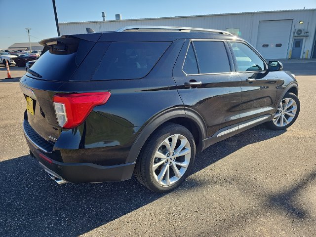 Used 2023 Ford Explorer Platinum w/ Technology Package AWD/4WD image 5
