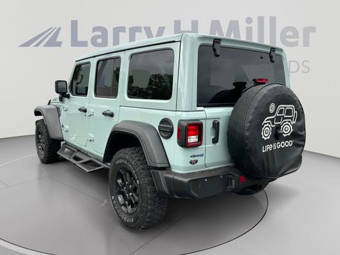 Used 2023 Jeep Wrangler Unlimited w/ Sun & Screen Package AWD/4WD image 3