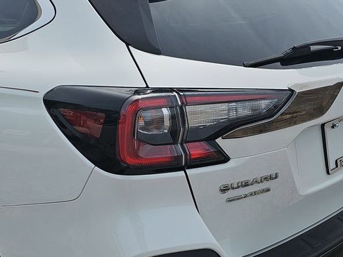 Used 2020 Subaru Outback Touring XT AWD/4WD image 41