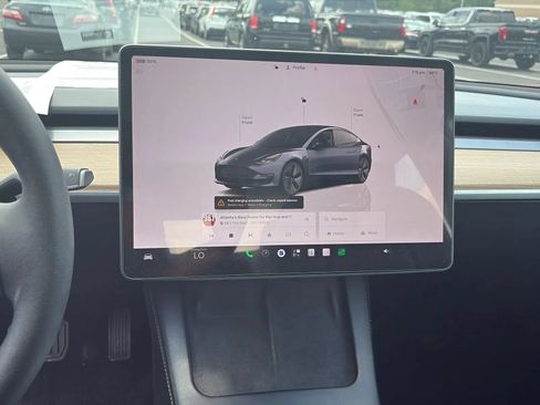 Used 2023 Tesla Model 3 Standard Range RWD image 6