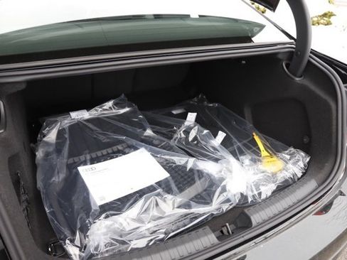 New 2026 Audi A6 Premium Plus image 5