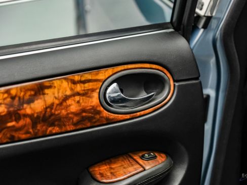 Used 2003 Jaguar XJ8 Fully Serviced image 85