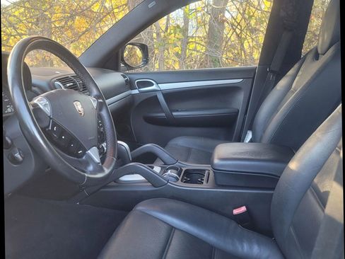 Used 2009 Porsche Cayenne image 11