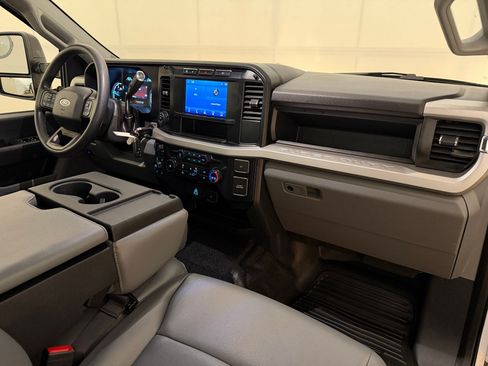 Used 2023 Ford F350 XL w/ 360-Degree Camera Package AWD/4WD image 33