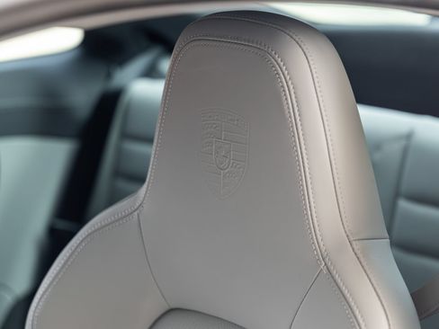 Certified 2024 Porsche 911 Carrera 4S AWD/4WD image 34