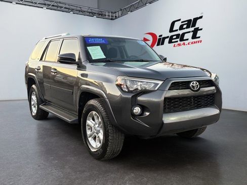 Used 2016 Toyota 4Runner SR5 image 2