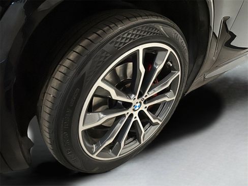 Used 2021 BMW X3 M40i image 4