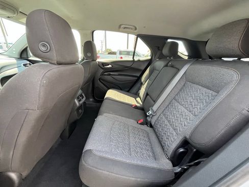 Used 2023 Chevrolet Equinox LT FWD image 21