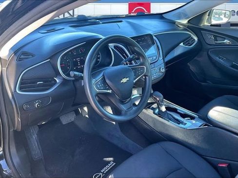 Used 2024 Chevrolet Malibu LT image 14