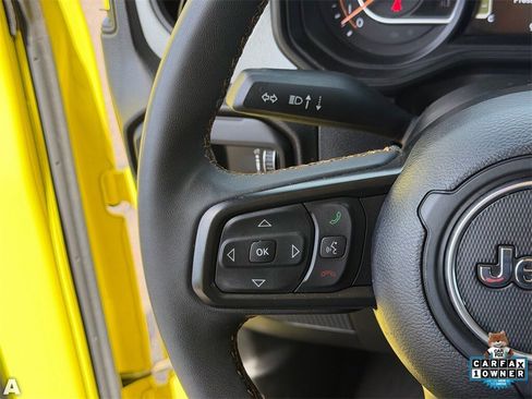 Certified 2024 Jeep Gladiator Sport image 21