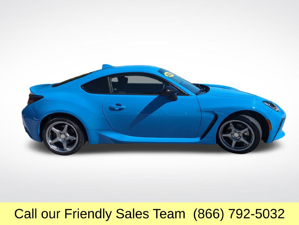 Used 2022 Toyota GR86 w/ ALL Weather Mat Package (TMS) RWD image 7