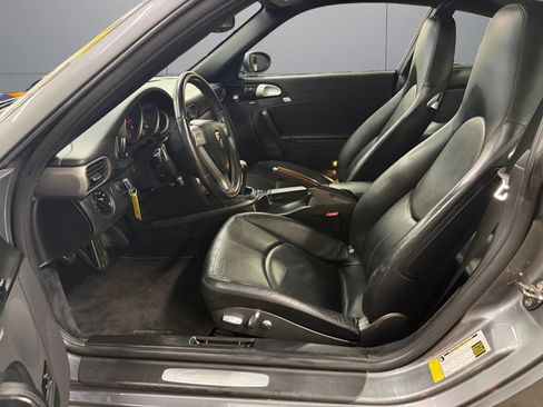 Used 2006 Porsche 911 Carrera RWD image 10