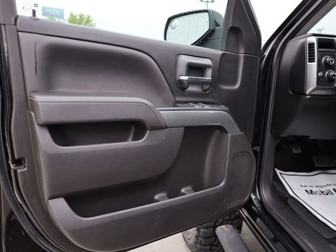 Used 2018 Chevrolet Silverado 1500 LT image 10