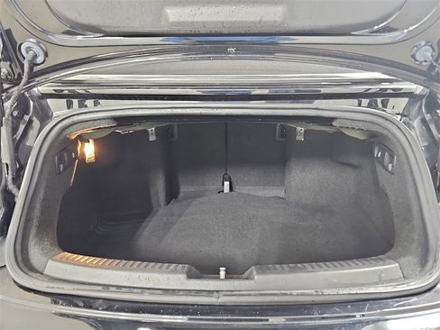 Used 2019 Volkswagen Beetle 2.0T S image 19