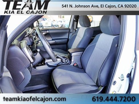 Used 2020 Toyota Tacoma TRD Sport image 18