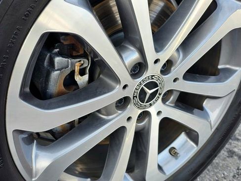 Used 2018 Mercedes-Benz GLE 350 4MATIC image 7