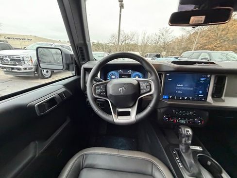 New 2025 Ford Bronco Outer Banks image 10